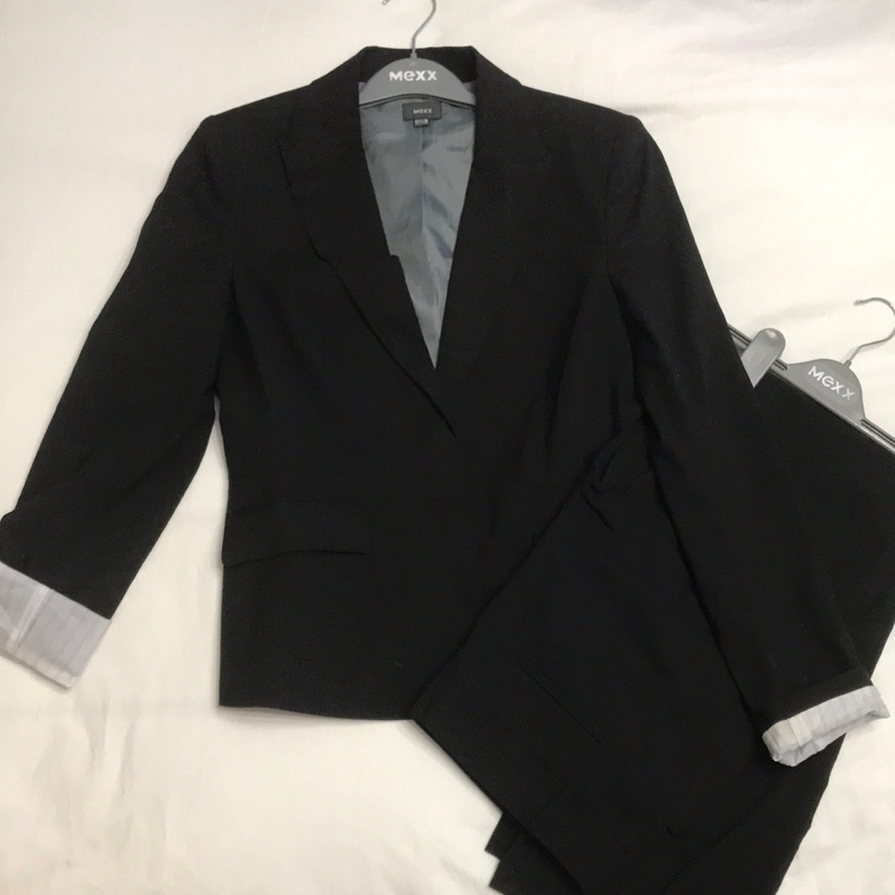 Mexx Black Suit